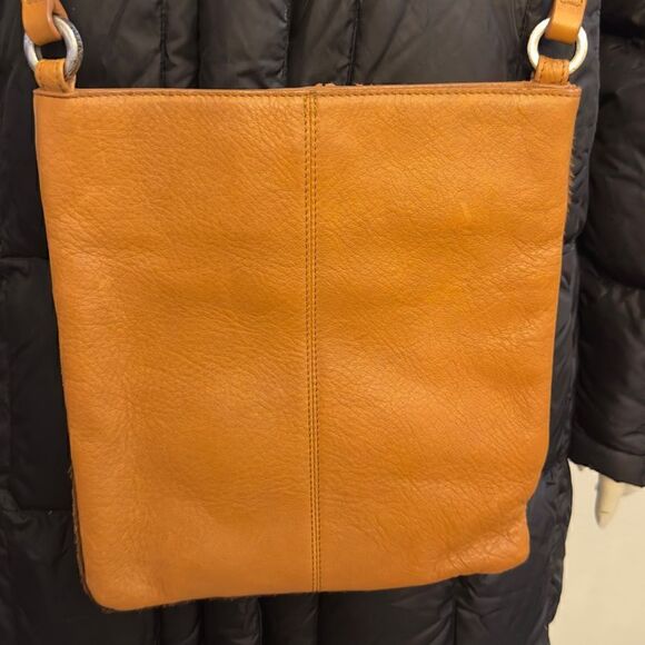 Fossil Vintage Patchwork Leather Crossbody Boho
Western Indie Style - Picture 3 of 6